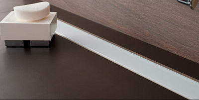 Confluo Frameless Line 300 White Glass Линейный трап PESTAN