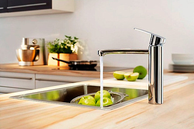 Смеситель Grohe Eurostyle Cosmopolitan 31124002 для кухонной мойки